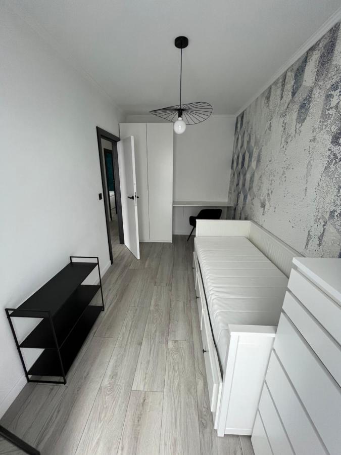 Appartamento Trzy Pokoje Mieszkanie W Nowej Dzielnicy Wroclawia Esterno foto